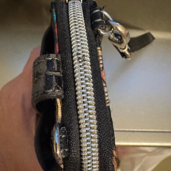 Sakroots Multicolor Bird Pattern Wristlet - Picture 4 of 9